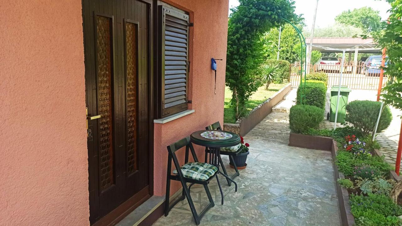 App Sabolic Apartment Umag Bagian luar foto